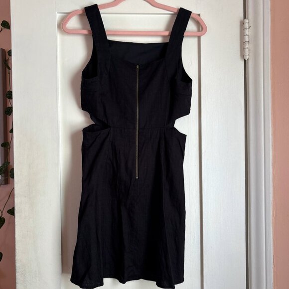 Ecoté Black Cut-Out Mini Dress Women’s Size 6 Sleeveless Exposed Zipper Back Par - Picture 4 of 4